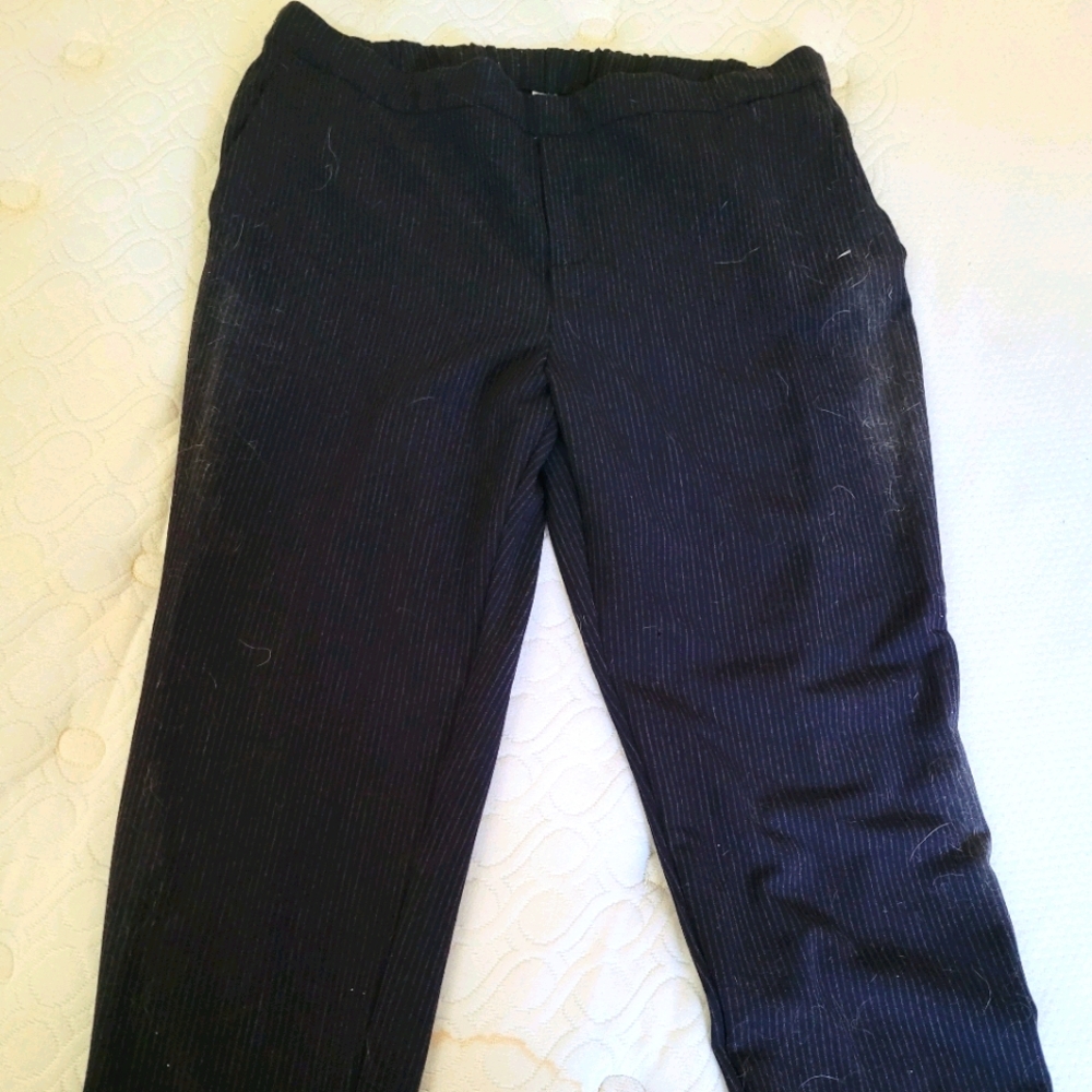 Black pinstripe pull on cropped pants